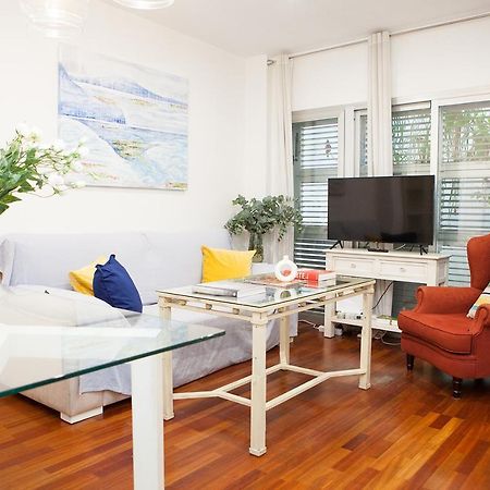 Charming Apartment With Pool And Garage Sevilla Dış mekan fotoğraf