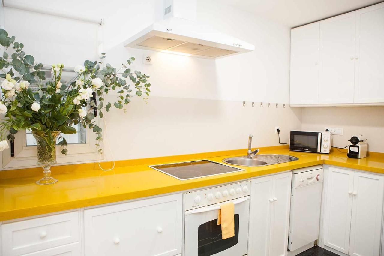 Charming Apartment With Pool And Garage Sevilla Dış mekan fotoğraf