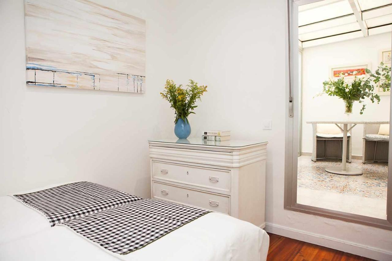 Charming Apartment With Pool And Garage Sevilla Dış mekan fotoğraf