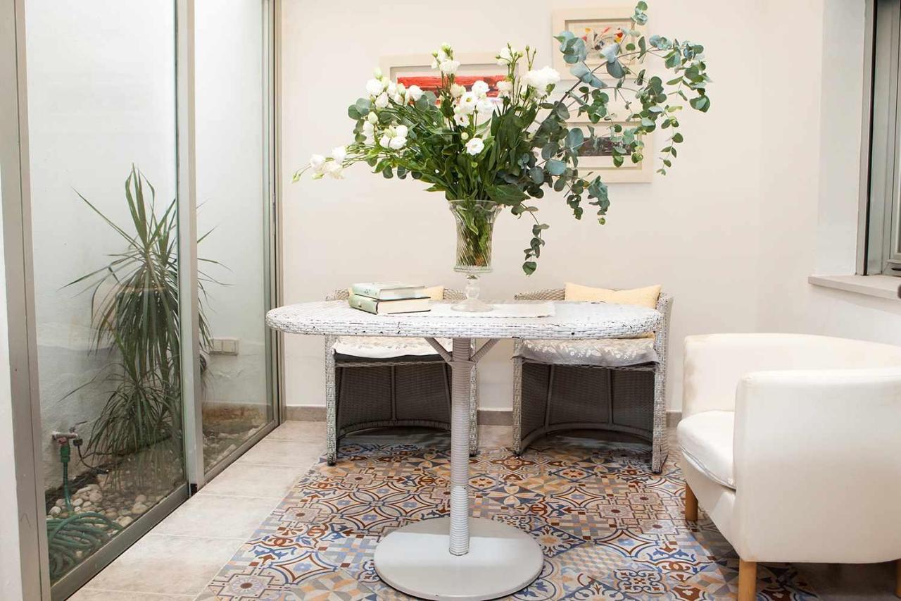 Charming Apartment With Pool And Garage Sevilla Dış mekan fotoğraf