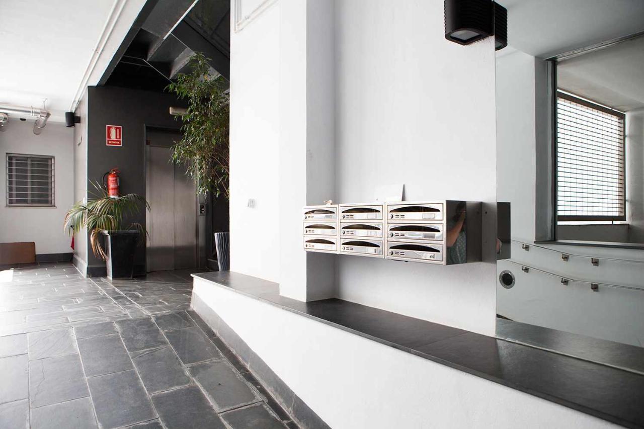 Charming Apartment With Pool And Garage Sevilla Dış mekan fotoğraf