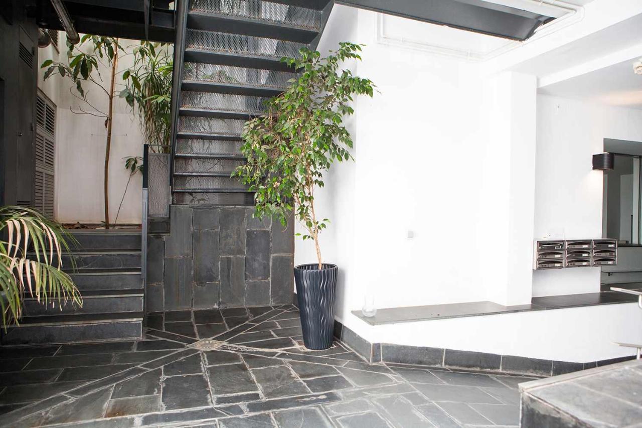 Charming Apartment With Pool And Garage Sevilla Dış mekan fotoğraf